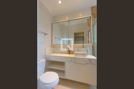 Casa à venda com 122m², 3 quartos e 2 vagasSuíte