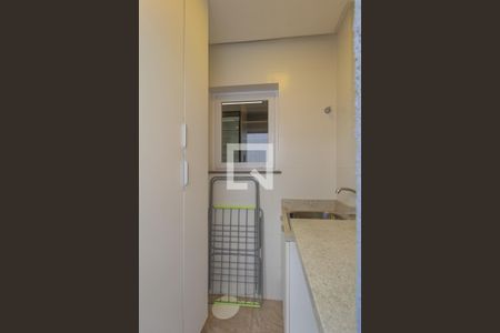 Casa à venda com 122m², 3 quartos e 2 vagasLavanderia