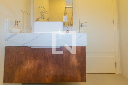 Casa à venda com 122m², 3 quartos e 2 vagasBanheiro