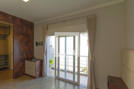 Casa à venda com 122m², 3 quartos e 2 vagasSuíte