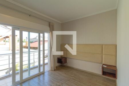 Casa à venda com 122m², 3 quartos e 2 vagasSuíte