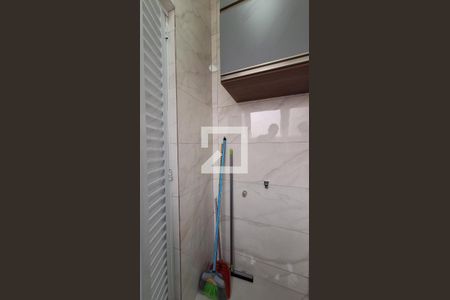 Casa de condomínio para alugar com 66m², 2 quartos e 1 vaga Casa de condomínio para alugar com 66m², 2 quartos e 1 vagaÁrea de serviço