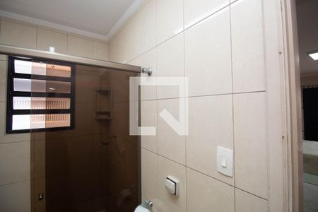 Casa à venda com 400m², 3 quartos e 4 vagasBanheiro da Suíte