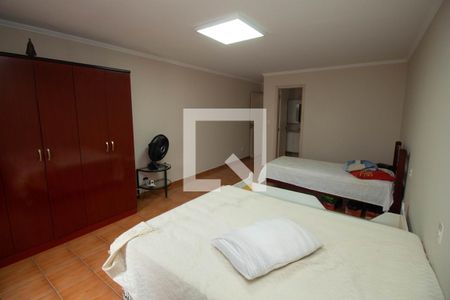 Casa à venda com 400m², 3 quartos e 4 vagasSuíte