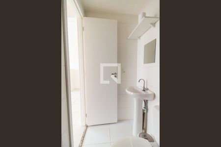 Apartamento para alugar com 41m², 2 quartos e sem vaga Apartamento para alugar com 41m², 2 quartos e sem vagaBanheiro