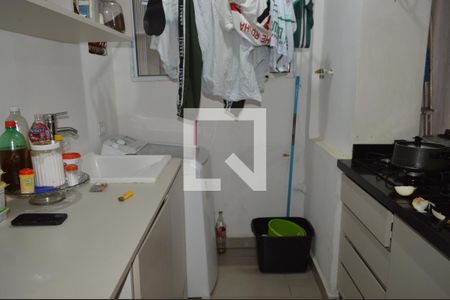 Apartamento à venda com 80m², 4 quartos e sem vagaCozinha e Área de Serviço