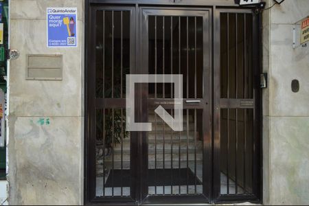 Apartamento à venda com 80m², 4 quartos e sem vagaFachada + Plaquinha