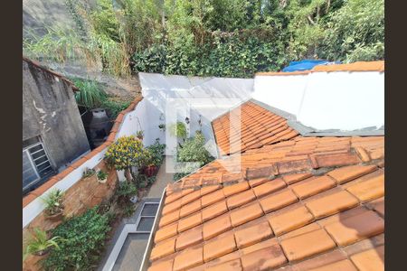 Vista de casa à venda com 3 quartos, 144m² em Vila Pompéia, São Paulo