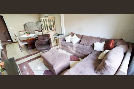 Apartamento à venda com 118m², 3 quartos e 2 vagas Apartamento à venda com 118m², 3 quartos e 2 vagasSala