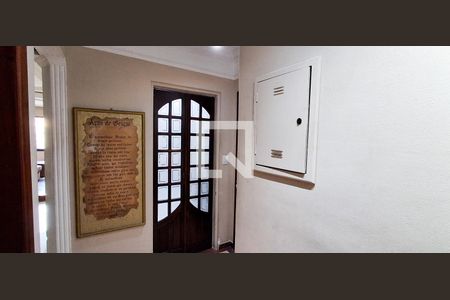 Apartamento à venda com 118m², 3 quartos e 2 vagas Apartamento à venda com 118m², 3 quartos e 2 vagasEntrada