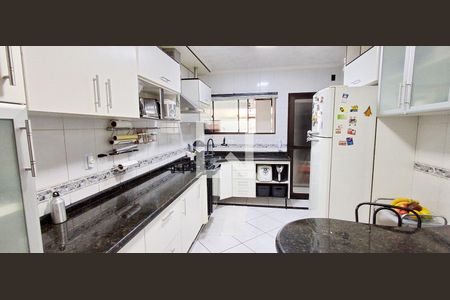 Apartamento à venda com 118m², 3 quartos e 2 vagas Apartamento à venda com 118m², 3 quartos e 2 vagasCozinha