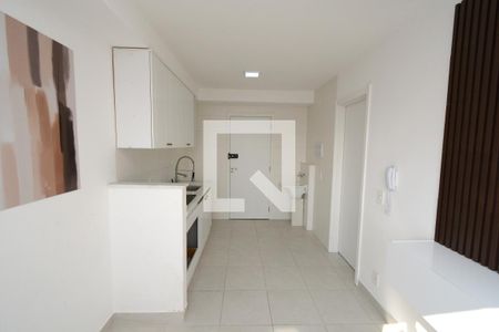 Sala/Cozinha de apartamento à venda com 1 quarto, 27m² em Jardim Cidália, São Paulo