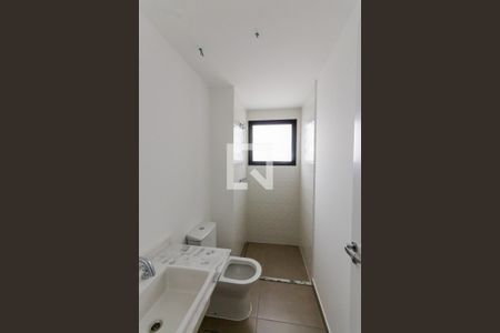 Apartamento à venda com 162m², 3 quartos e 3 vagasBanheiro da Suíte 1