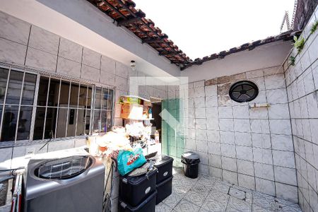 Casa para alugar com 200m², 2 quartos e 2 vagasÁrea de Serviço