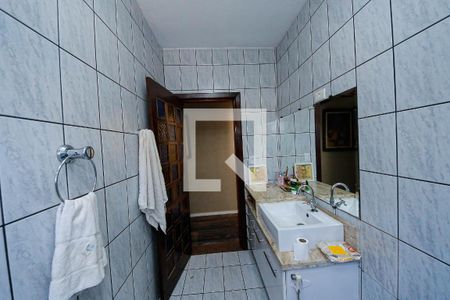 Casa para alugar com 200m², 2 quartos e 2 vagasBanheiro