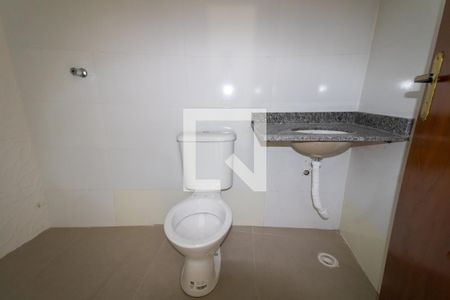 Apartamento à venda com 46m², 2 quartos e sem vaga Apartamento à venda com 46m², 2 quartos e sem vagaBanheiro