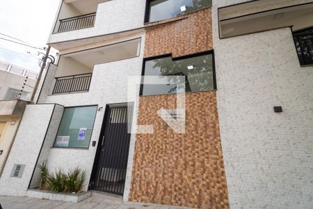 Apartamento à venda com 46m², 2 quartos e sem vaga Apartamento à venda com 46m², 2 quartos e sem vagaFachada + Plaquinha