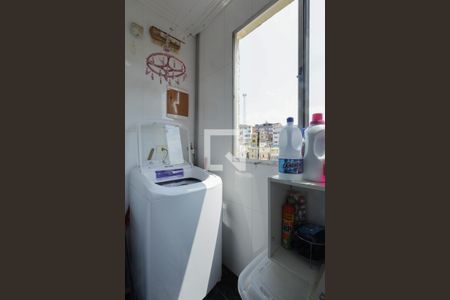 Apartamento à venda com 57m², 2 quartos e sem vaga Apartamento à venda com 57m², 2 quartos e sem vagaÁrea de serviço