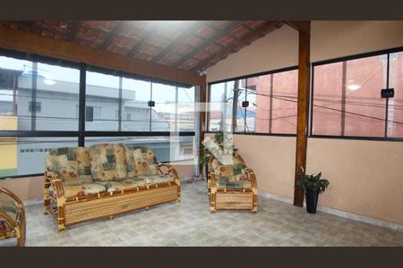 Casa à venda com 240m², 3 quartos e 2 vagasÁrea Gourmet