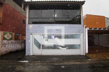 Casa à venda com 240m², 3 quartos e 2 vagasFachada