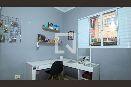 Casa à venda com 240m², 3 quartos e 2 vagasQuarto 3