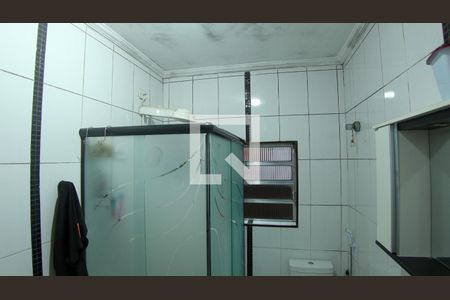 Casa à venda com 240m², 3 quartos e 2 vagasBanheiro