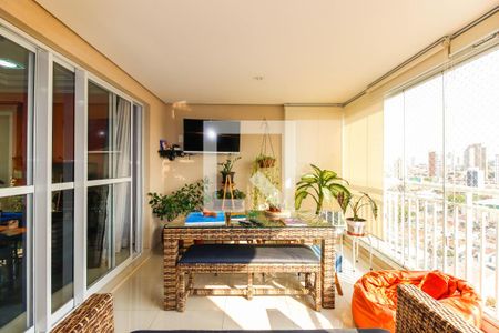 Apartamento à venda com 107m², 3 quartos e 2 vagasSacada e Espaço Gourmet