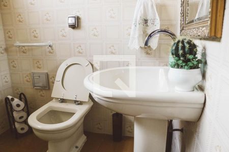 Casa à venda com 150m², 3 quartos e 4 vagasLavabo