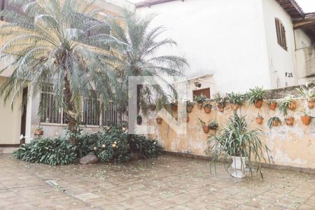 Casa à venda com 150m², 3 quartos e 4 vagasQuintal