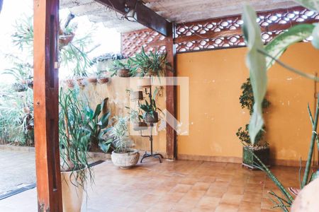 Casa à venda com 150m², 3 quartos e 4 vagasChurrasqueira