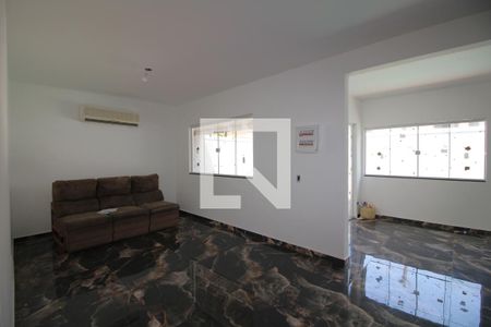 Sala de casa de condomínio à venda com 4 quartos, 500m² em Freguesia (jacarepaguá), Rio de Janeiro