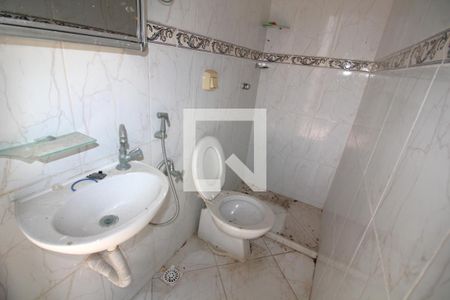 Casa de condomínio à venda com 500m², 4 quartos e 2 vagasBanheiro Social 2