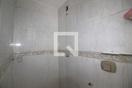 Casa de condomínio à venda com 500m², 4 quartos e 2 vagasQuarto 3 - Banheiro da Suíte