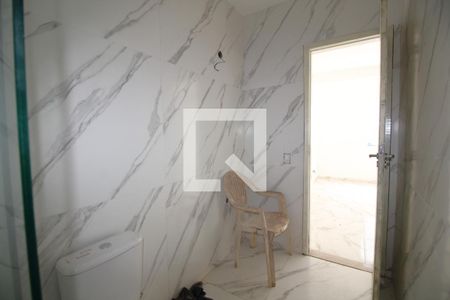 Casa de condomínio à venda com 500m², 4 quartos e 2 vagasQuarto 4 - Banheiro da Suíte