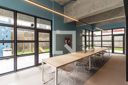 Studio à venda com 25m², 1 quarto e sem vaga Studio à venda com 25m², 1 quarto e sem vagaÁrea comum