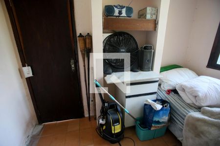 Casa de condomínio à venda com 500m², 7 quartos e 2 vagas Casa de condomínio à venda com 500m², 7 quartos e 2 vagasQuarto de Serviço