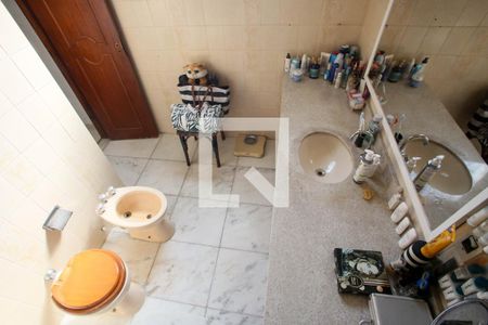 Casa de condomínio à venda com 500m², 7 quartos e 2 vagas Casa de condomínio à venda com 500m², 7 quartos e 2 vagasBanheiro da Suíte