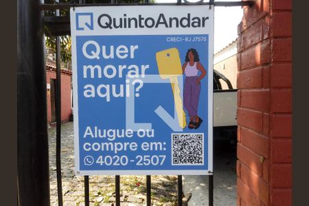 Casa de condomínio à venda com 500m², 7 quartos e 2 vagas Casa de condomínio à venda com 500m², 7 quartos e 2 vagasPlaquinha