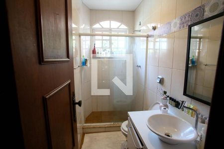 Casa de condomínio à venda com 500m², 7 quartos e 2 vagas Casa de condomínio à venda com 500m², 7 quartos e 2 vagasBanheiro Social 2