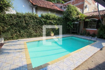 Casa de condomínio à venda com 500m², 7 quartos e 2 vagas Casa de condomínio à venda com 500m², 7 quartos e 2 vagasPiscina