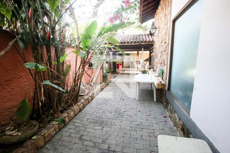 Casa de condomínio à venda com 500m², 7 quartos e 2 vagas Casa de condomínio à venda com 500m², 7 quartos e 2 vagasJardim