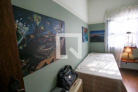 Casa de condomínio à venda com 500m², 7 quartos e 2 vagas Casa de condomínio à venda com 500m², 7 quartos e 2 vagasQuarto 5