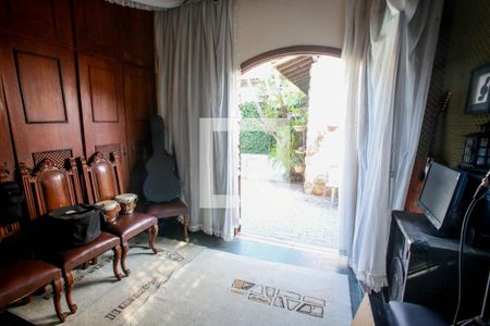 Casa de condomínio à venda com 500m², 7 quartos e 2 vagas Casa de condomínio à venda com 500m², 7 quartos e 2 vagasQuarto 6