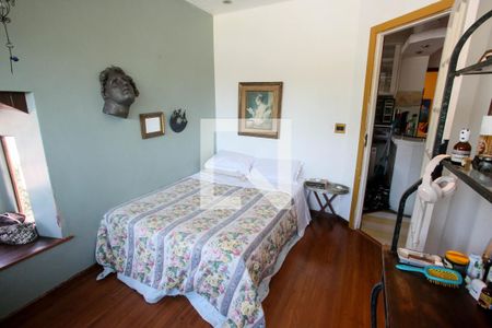 Casa de condomínio à venda com 500m², 7 quartos e 2 vagas Casa de condomínio à venda com 500m², 7 quartos e 2 vagasQuarto 2