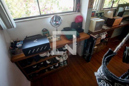 Casa de condomínio à venda com 500m², 7 quartos e 2 vagas Casa de condomínio à venda com 500m², 7 quartos e 2 vagasCloset do Quarto 2