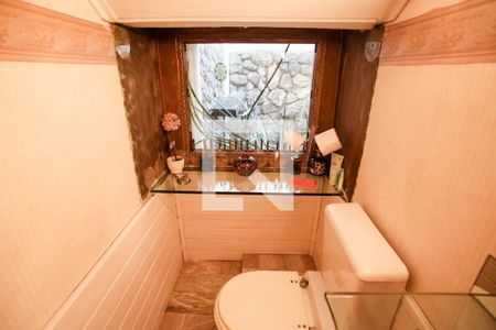 Casa de condomínio à venda com 500m², 7 quartos e 2 vagas Casa de condomínio à venda com 500m², 7 quartos e 2 vagasLavabo