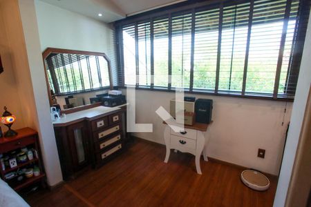 Casa de condomínio à venda com 500m², 7 quartos e 2 vagas Casa de condomínio à venda com 500m², 7 quartos e 2 vagasQuarto 3