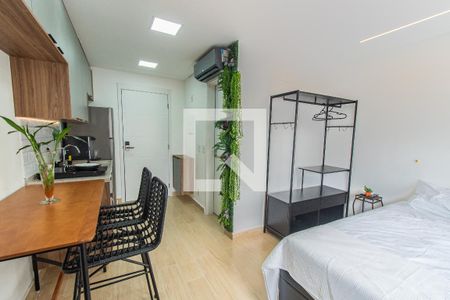 Sala/quarto de kitnet/studio para alugar com 1 quarto, 20m² em Ipiranga, São Paulo