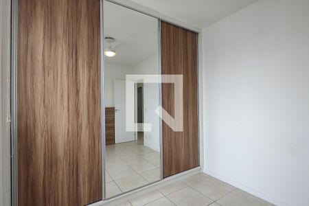 Apartamento à venda com 89m², 3 quartos e 1 vagaQuarto 2 - Armários