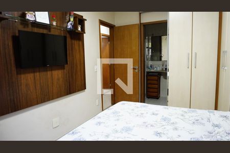 Apartamento à venda com 97m², 3 quartos e 2 vagasQuarto 2 - Suite